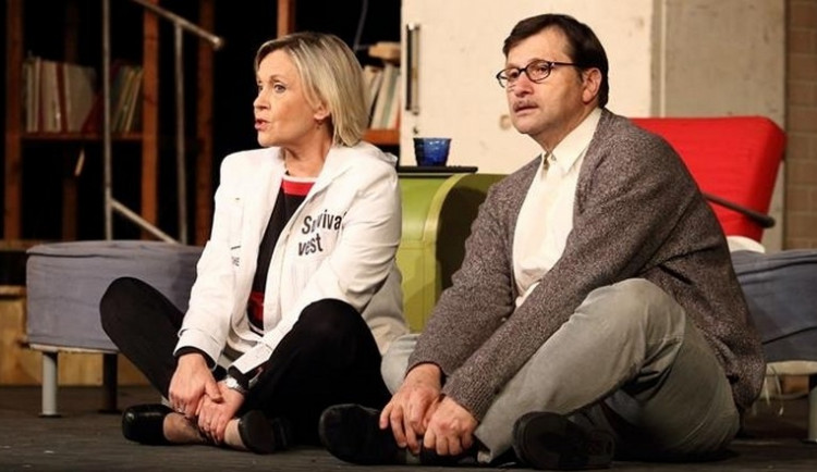 Komedie Zahraj to znovu, Same