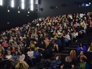 Do českých kin minulý rok přišlo o 12 procent více diváků, než předloni