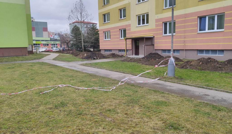 Smrtící pásky - dle oznamovatele