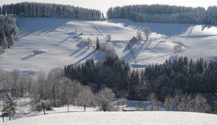 Stav sněhu se v Jeseníkách zlepšuje. Ilustrační foto.