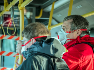 V obcích na Jesenicku se bojí nákazy, čelí náporu chatařů a výletníků