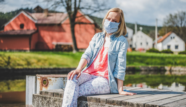 Můj život teď dostal hezké barvy, tak jimi budu ráda kreslit, říká herečka Teresa Branna