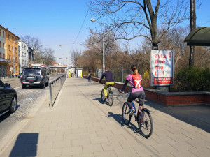 Olomoucká outdoor reklamka ARES CZ poskytla v době pandemie koronaviru plochy zadarmo městu a kraji