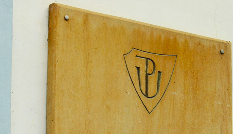 Do konce semestru se klasická výuka neuskuteční, zní z olomoucké univerzity
