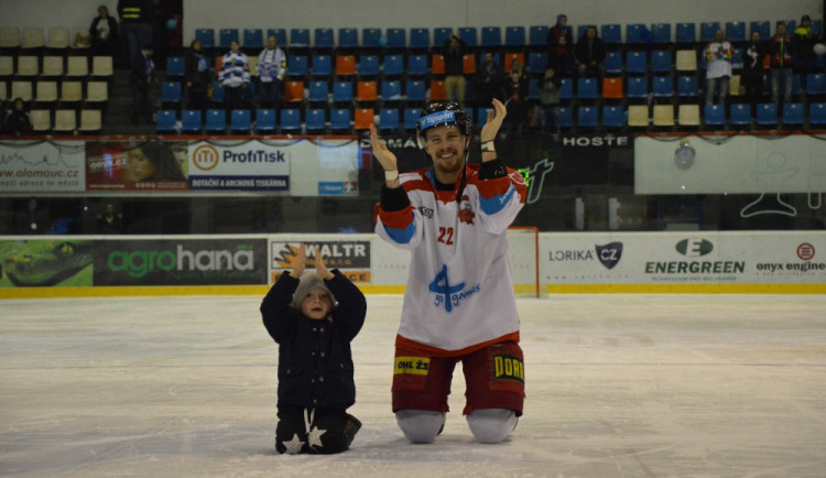 Jan Jaroměřský odchází z olomouckého hokeje, bude hájit barvy Třince