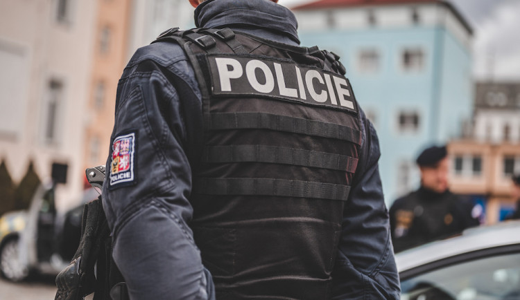 policiee