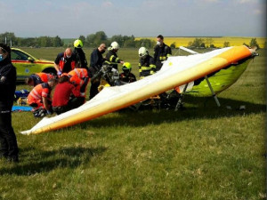 FOTO: Na olomouckém letišti v sobotu spadlo rogalo