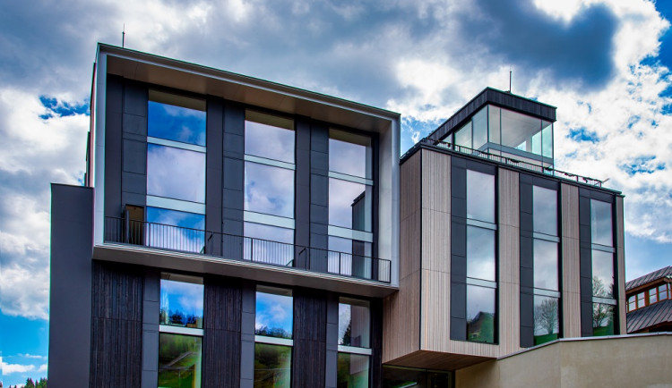 V červenci se v Peci pod Sněžkou otevře nový hotel, nabídne desítky pracovních míst