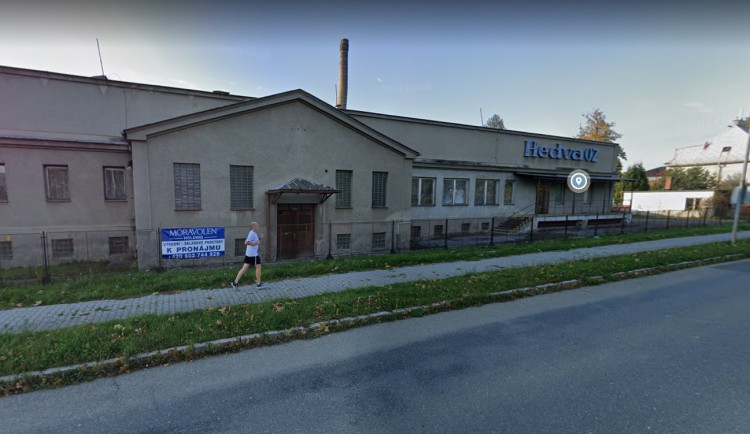 Lesy ČR kvůli kůrovcům upustilo od plánů na výstavbu ředitelství v Šumperku. Radní hledají další možnosti