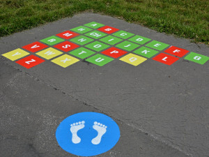 Staré hřiště na ulici Na Vozovce dostalo nové neobvyklé herní prvky