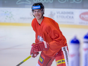 FOTO: Hanáci vyjeli poprvé na led! Na zkoušku přichází vítkovický bek. Jak vypadá kádr?