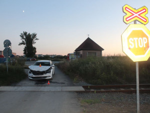 V Řepčíně se na nechráněném přejezdu srazil vlak s autem. Škoda se vyšplhala na 200 tisíc