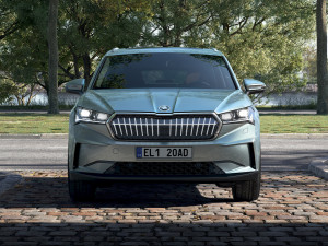 FOTO: Nová elektrická Škoda Enyaq představena! Bude stát přes milion korun