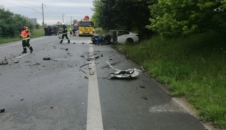 Za květnovou tragickou nehodu u Černožic mohl řidič BMW. Vyšetřovatel případ odložil