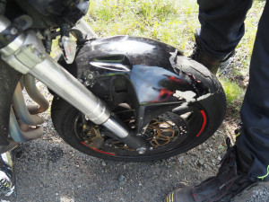 Na Červenohorském sedle se zranil motorkář. Zasahoval vrtulník, silnice musela být uzavřena