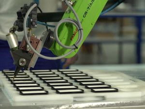 Špičkové nanomasky české firmy WPA mohou zachraňovat životy lidí po celém světě