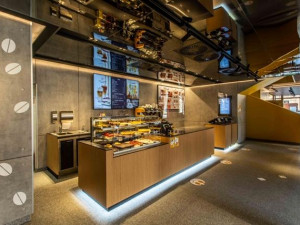 FOTO: Nový McDonald's v Olomouci. Podívejte se, jak vypadá restaurace s unikátním designem