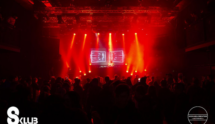 4bc7699875fdac19f1d16f24864c15b0