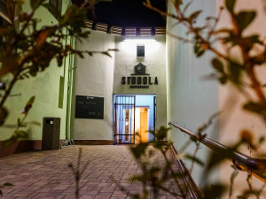 Ze známé olomoucké herny stylový podnik. Restaurace Stodola předvádí, jak má vypadat moderní česká kuchyně