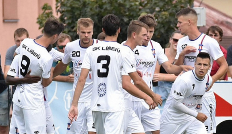 Fotbalisté druholigové Líšně jdou do karantény, v týmu je několik pozitivně testovaných