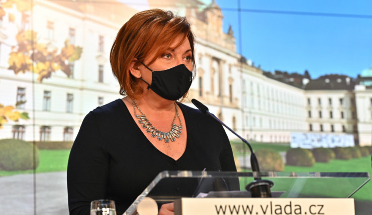 size4-16028681905048-60-vlada-schvalila-prispevek-podnikatelum-i-pokracovani-programu-covid-iii-pro-pristi-rok