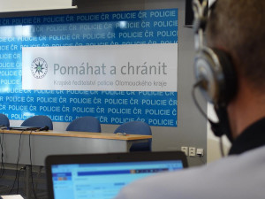 VIDEO: S trasováním pomáhají i olomoučtí policisté. Chraňte sebe i své blízké, vzkazují