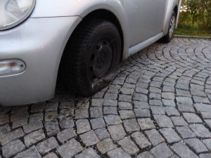 Opilý a bez řidičského průkazu nezvládl řízení v centru Jeseníku