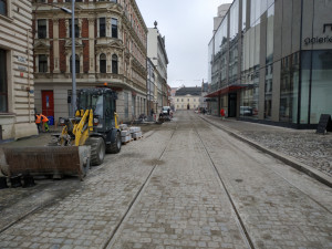 Rekonstrukce ulice 8. května se chýlí ke konci. Tramvaje po ní začnou jezdit během pár týdnů