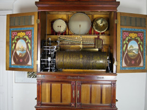 Muzeum v Šumperku vystavuje orchestrion, který byl po padesáti letech znovu přiveden k životu