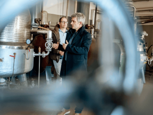 Tradice ožila. Těšetická palírna TŌSH vzkřísila výrobu první československé whisky