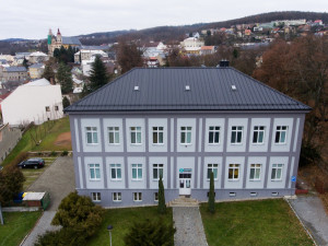 Odborná výuka, řidičské průkazy i kurzy. SOŠ lesnická a strojírenská Šternberk nabízí osm oborů