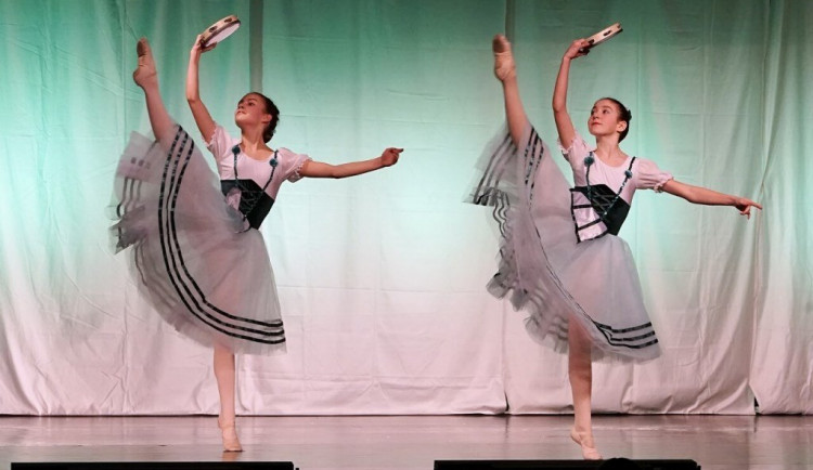 Hradecké mladé baletky patří k nejlepším na světě, na celosvětové soutěži získaly několik zlatých medailí