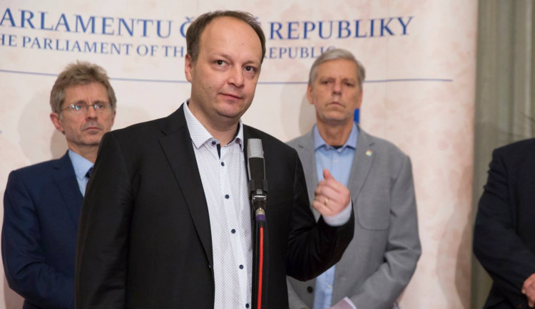 Václav Láska o poštvávání lidí „mocnými“, V4 i korupci za Babiše: V Evropě nevídané