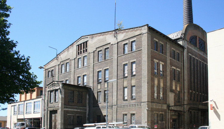 Část bývalé elektrárny se díky urbanistické hodnotě stala kulturní památkou