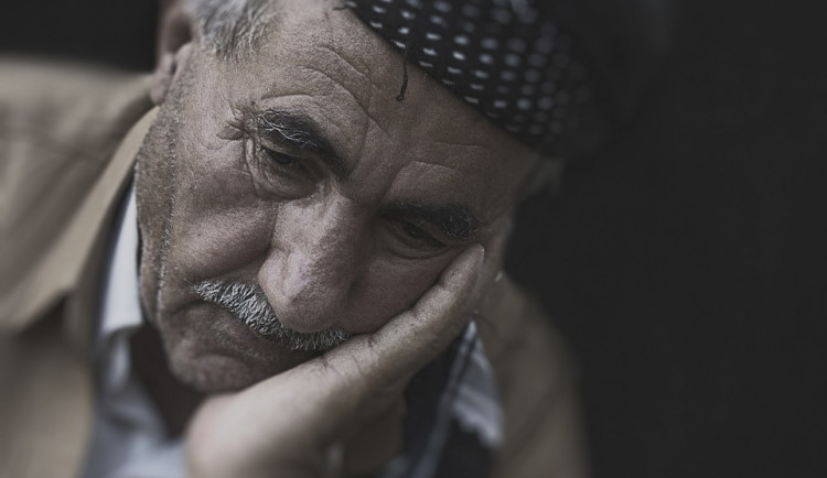 size3-1573813640024-124-seniorded