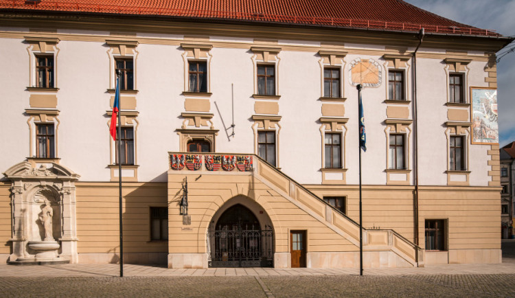 Kvůli covidu mezi úředníky Olomouc uzavřela budovu historické radnice