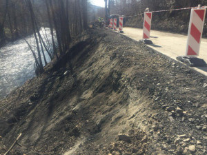 Opravy sesunuté silnice u Hanušovic budou trvat do konce června