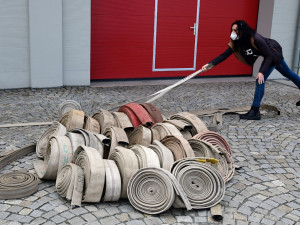 Zvířata v olomoucké zoo zabaví staré hasičské hadice