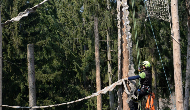 Zvířata v olomoucké zoo zabaví staré hasičské hadice