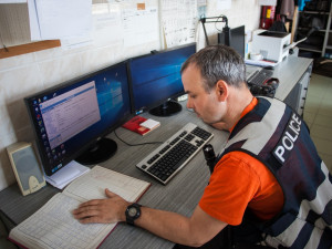 Mám dobrý pocit, když objevím stopu vedoucí k odhalení pachatele, říká kriminalistický technik Jiří Černěnko