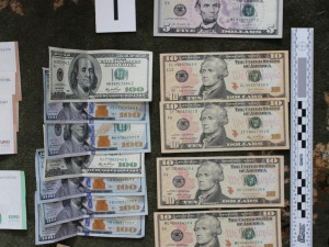 Celníci odhalili daňový podvod skupiny cizinců za více než 25 mil. Kč