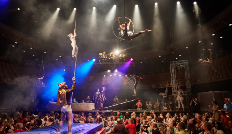 size4-16215174327507-207-cirk-uff-bude