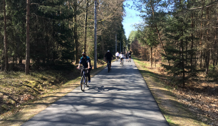 Do práce na kole vyráží i Hradečáci, do výzvy se zapojil také magistrát