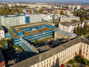 Fakultní nemocnice Olomouc navzdory pandemii loni zvýšila zisk i výnosy