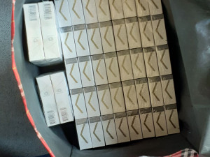 Třiasedmdesátiletá žena ve vlaku pašovala tisíce cigaret z Polska