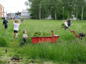 V Chomoutově si děti mohou vyzkoušet tajemný labyrint v trávě