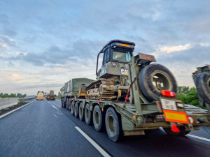 Obyvatelé kraje a záchranáři začali okamžitě s pomocí zpustošené jižní Moravě