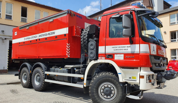 Region začal okamžitě přispívat na pomoc zpustošené jižní Moravě. Posílá i speciální jednotku hasičů