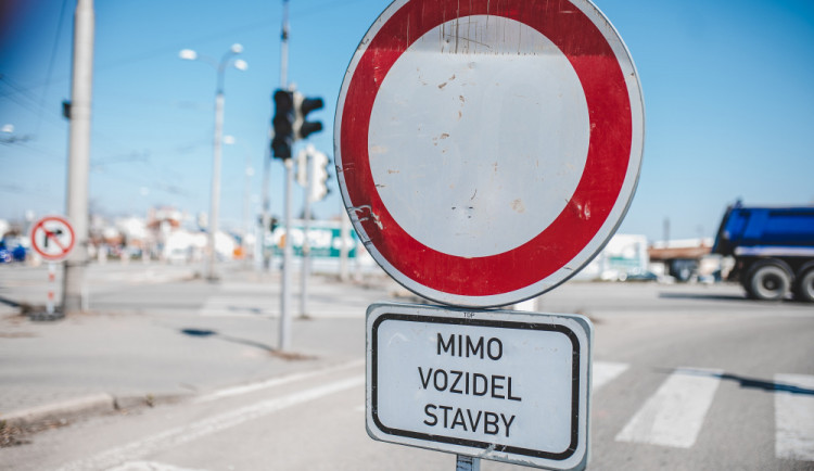 Demolice mostu výrazně omezí dopravu v centru Nového Boru