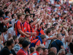 Na zápas Česka s Dánskem může přes třicet tisíc fanoušků. Lístky jdou do prodeje